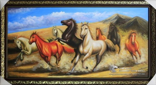 Tranh Bát Mã Đẹp Chạy Trên Đất Cho Người Mệnh Thổ và Kim