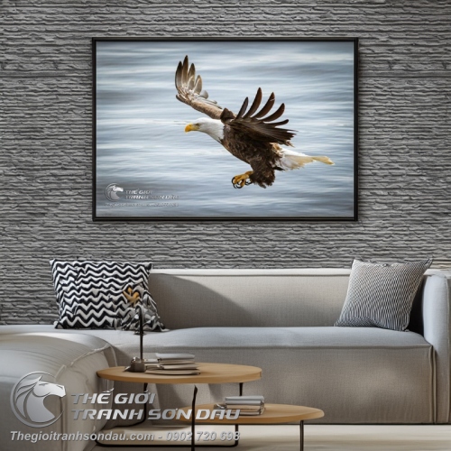 Tranh Đại Bàng Bay Trên Làn Nước