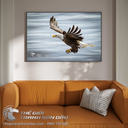 Tranh Đại Bàng Bay Trên Làn Nước