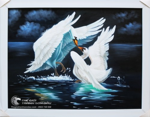 Tranh Đôi Thiên Nga Hôn Nhau