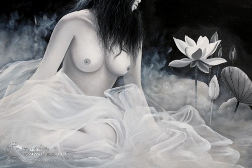 Tranh Khỏa Thân Cô Gái Ngồi Mờ Ảo Trong Sương Khói