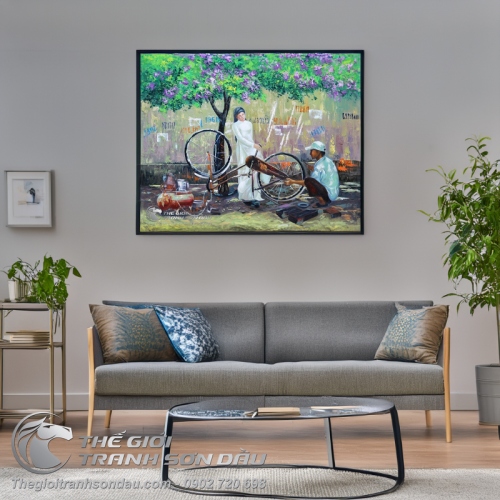 Tranh Sơn Dầu Vẽ Cô Gái Sửa Xe Đạp