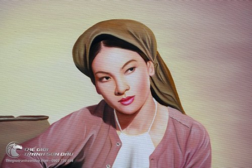 Tranh Thiếu Nữ Mặc Áo Yếm Tách Đài Sen