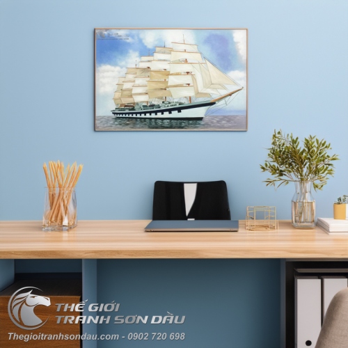 Tranh Thuận Buồm Xuôi Gió Chạy Qua Phải