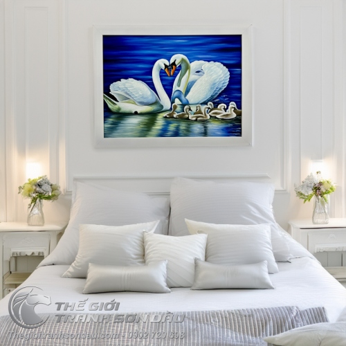 Tranh Vẽ Đôi Thiên Nga và Đàn Con