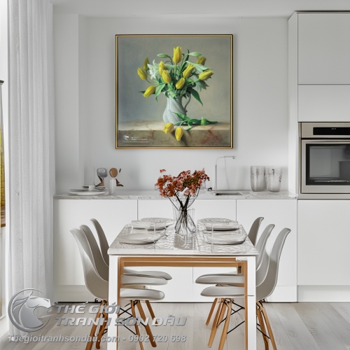 Tranh Vẽ Lọ Hoa Tulip Vàng Và Hoa Loa Kèn Trắng